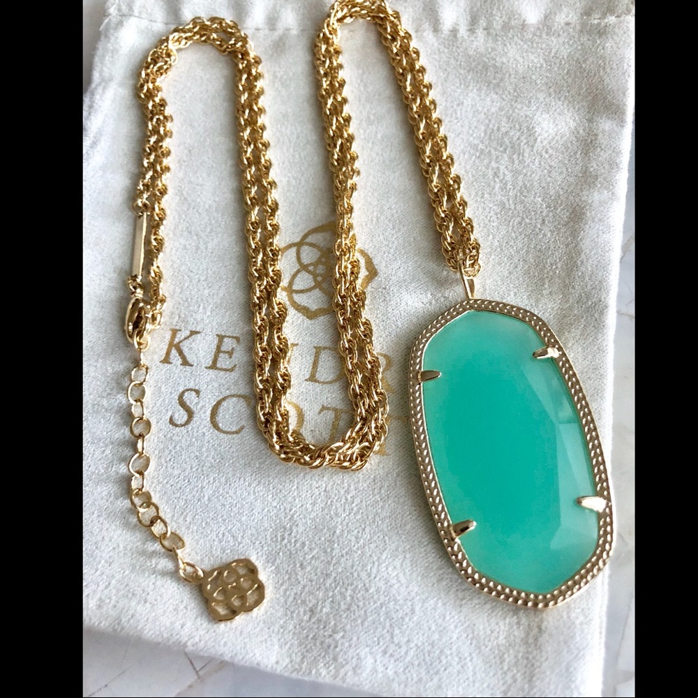 Kendra Scott Rae Necklace in Chalcedony